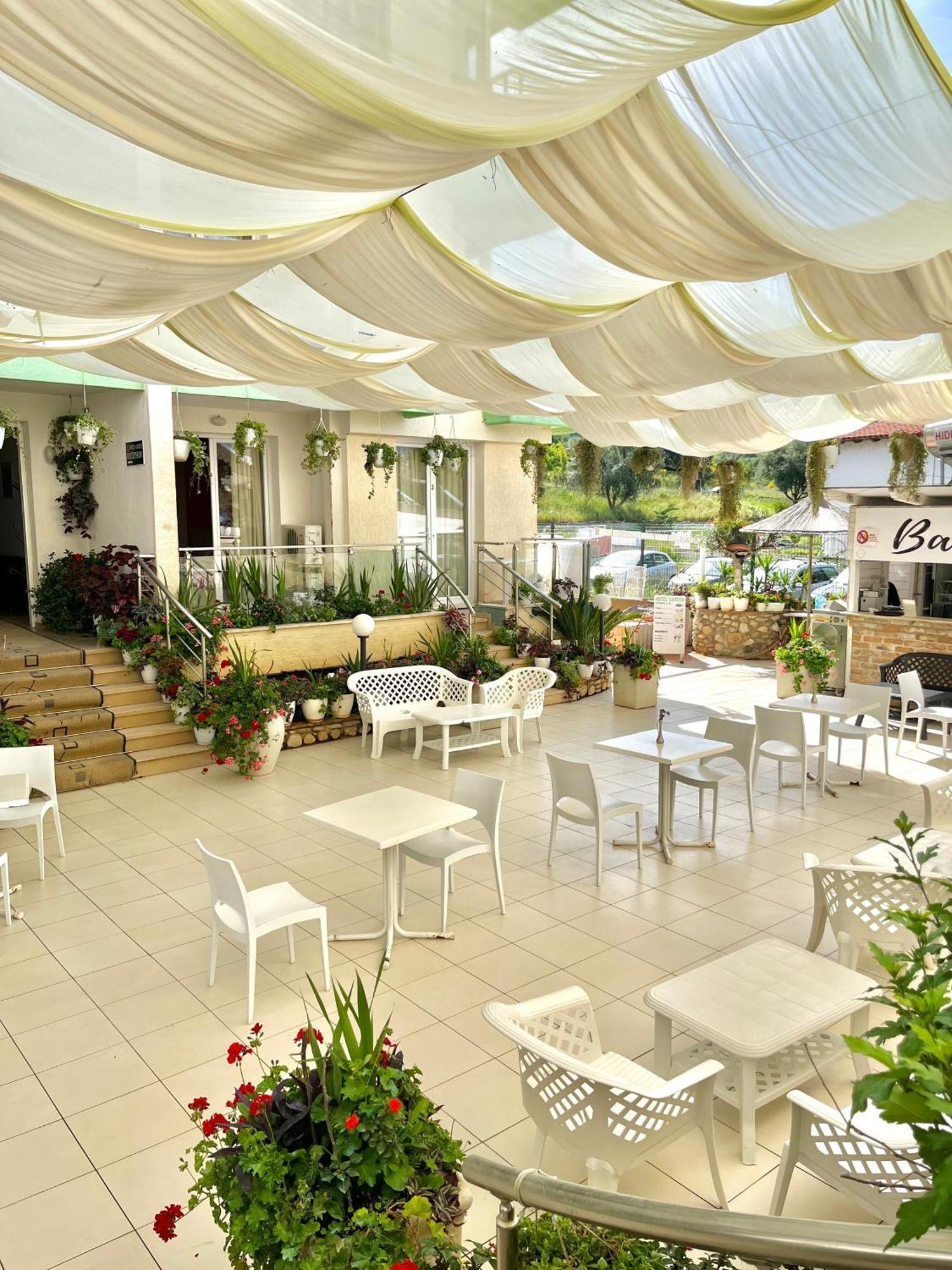 Hotel Garden Vlore Luaran gambar